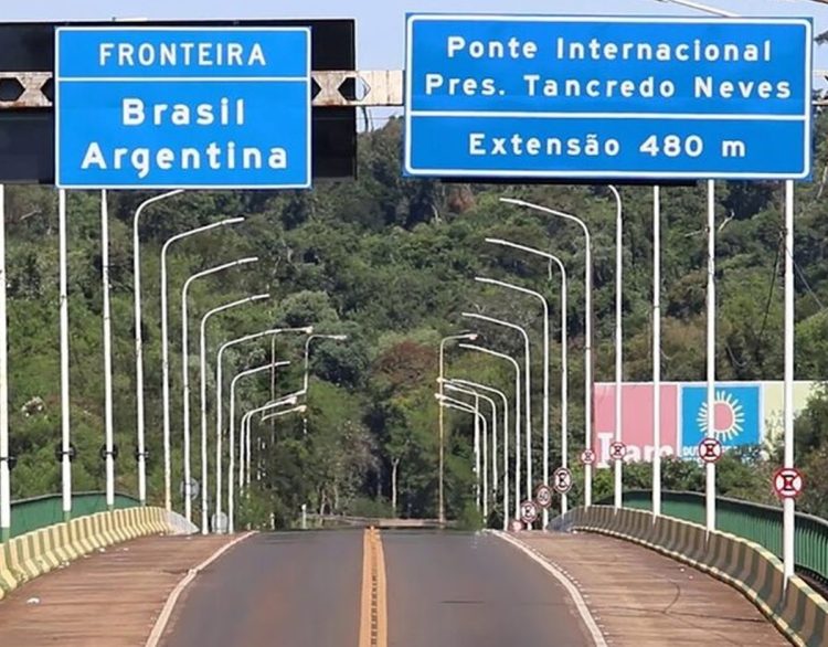 Brasil reabre sus fronteras terrestres para argentinos