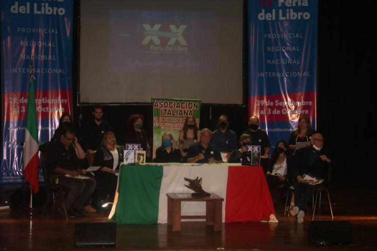 Este sábado 11 cierra el año el taller literario de la Italiana