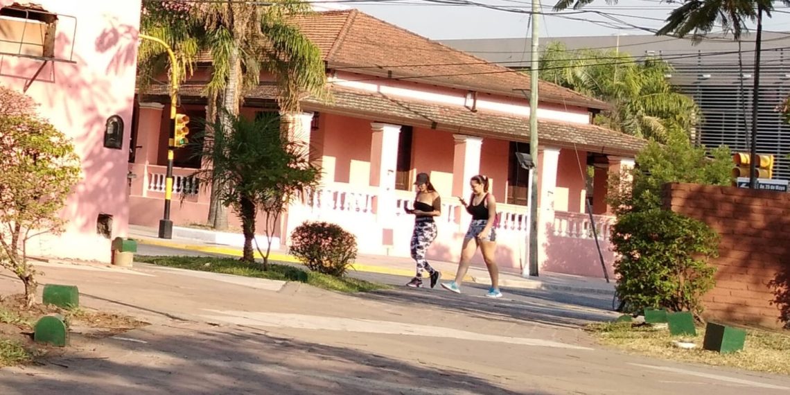 Hoy se reportaron 1.467 contagios y un muerto por covid