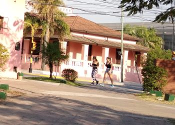 Hoy se reportaron 1.467 contagios y un muerto por covid