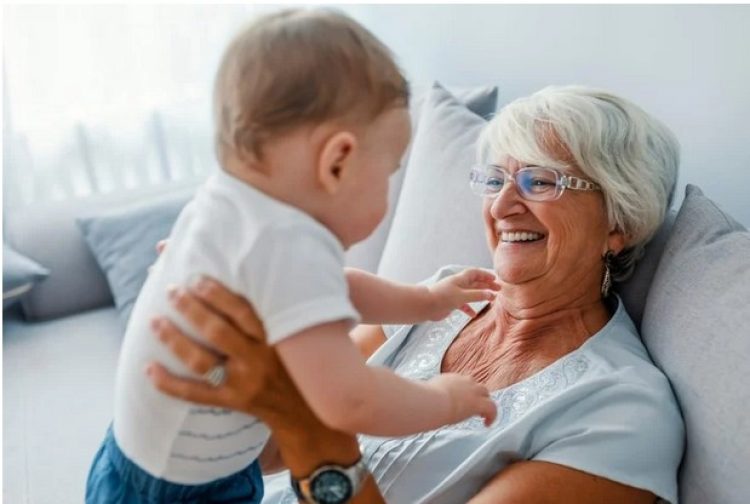 ¿Te sentís “viejo”? Por qué las ideas negativas sobre la edad impactan en tu salud