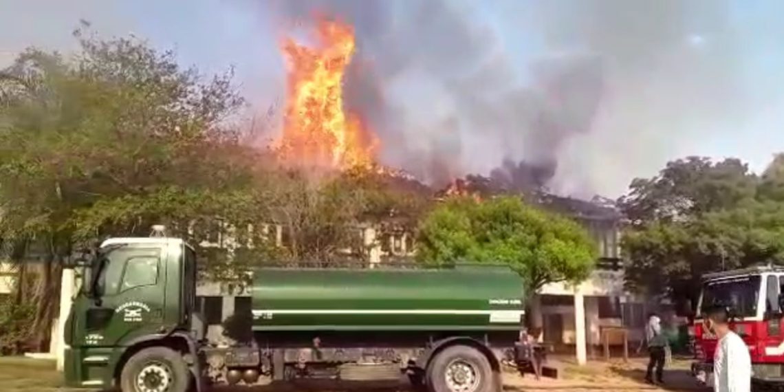 Incendio del hotel: el fuego comenzó en una comunidad que iba a cortar la ruta 81
