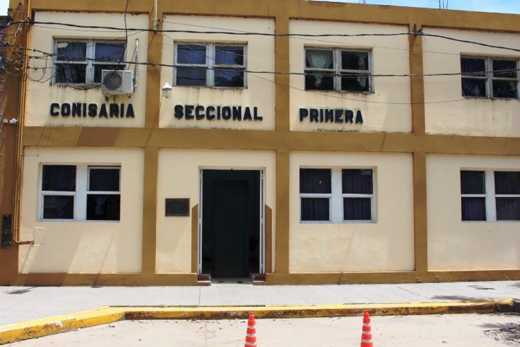 Dejó estacionada su camioneta 4×4 con las llaves puestas y se la robaron