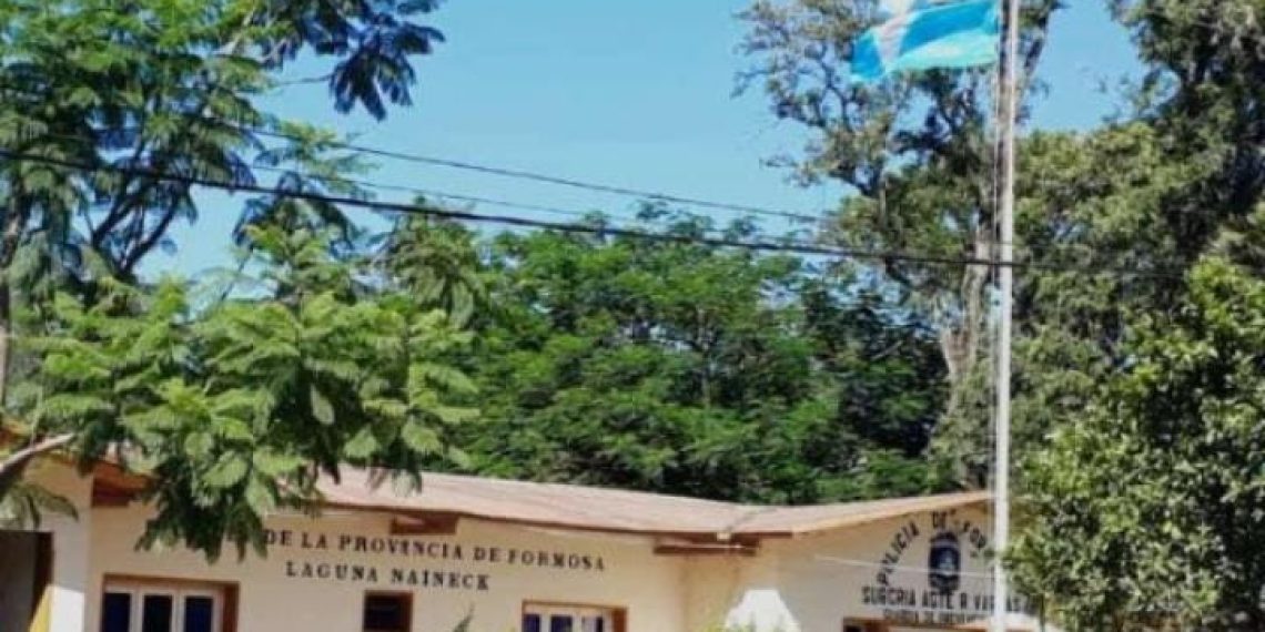 Tres amigos bebían juntos, pelearon y uno de ellos murió apuñalado