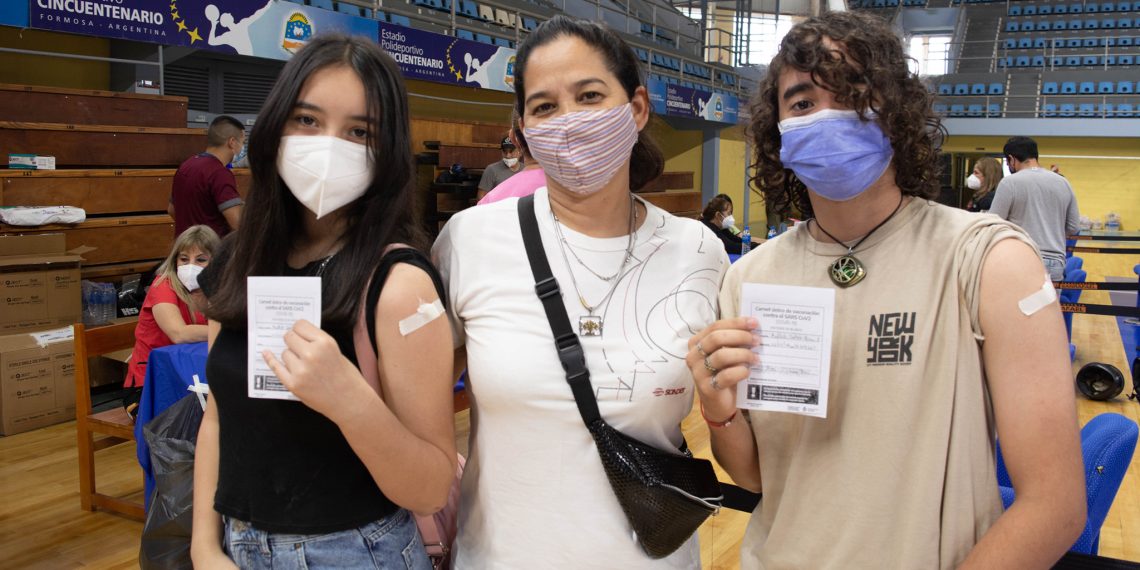 Aníbal Gómez destacó al pase sanitario como medida para lograr más vacunados