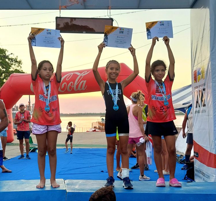 Gran actuación de Natalú en Triatlón de La Paz
