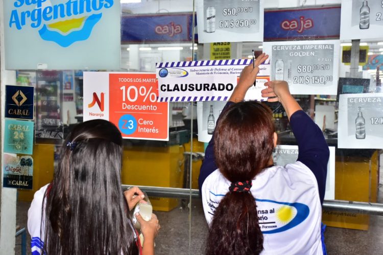 Denuncia por violencia de género; Defensa al Consumidor no pudo probar idoneidad de inspectores  y sobreseyeron al empresario