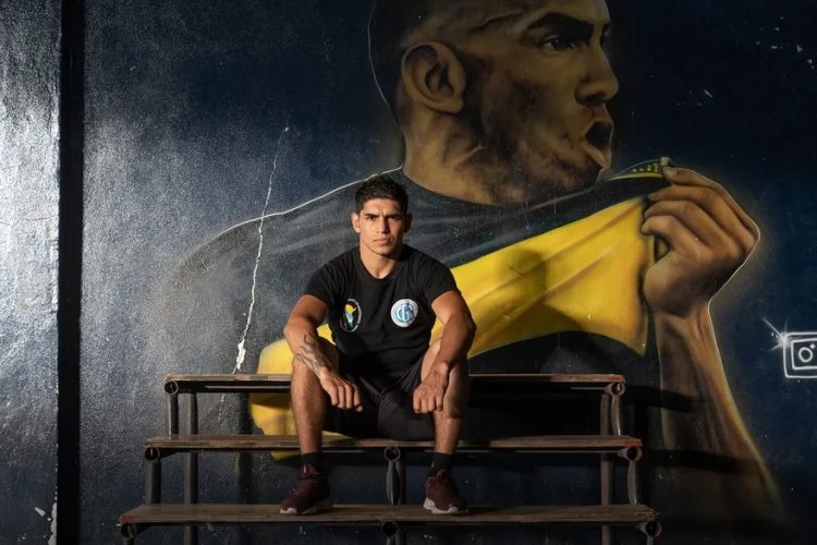 Campeón del mundo saludo a Formosa y prometió comprarle una casa a su mamá