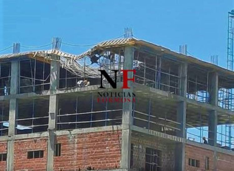 Se desmoronó la carga de una losa de edificio Corar en avenida Gutnisky