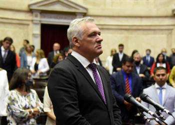 Fernando Carbajal por la APDH: “Son idiotas útiles”