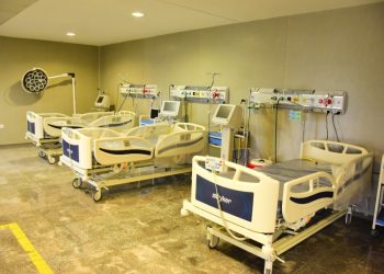 Salud reportó 3 muertes y 977 casos positivos en la última jornada