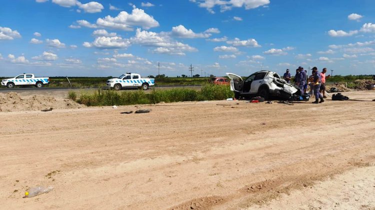 Lesiones graves para ocupantes de  un Renault Sandero en sector de la autovía «en ejecución»