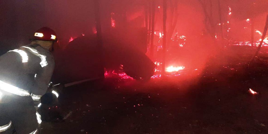 Perdieron todo tras incendio que consumió precarias casillas