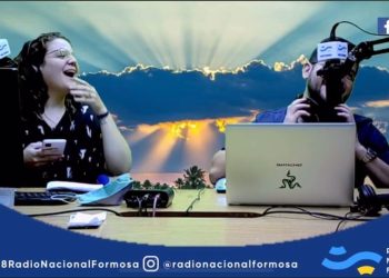 En Radio Nacional Formosa se ríen y no escuchan a un funcionario que estaba al aire