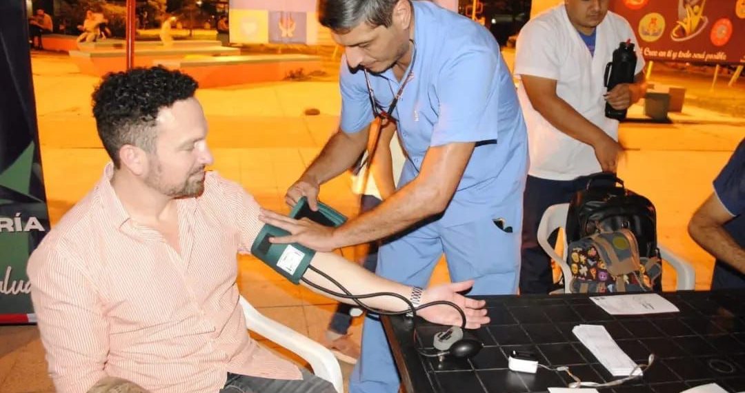 Marcelo Ocampo se reunió con vecinos y les acercó atención médica gratuita