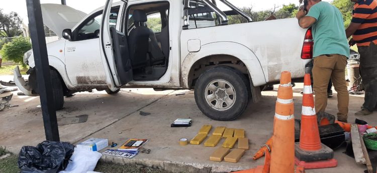 Policía Federal desarticuló banda narco que usaba móviles truchos de Vialidad Nacional