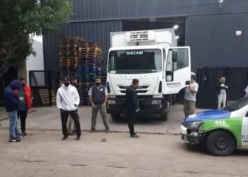 La Justicia detuvo a sindicalistas de Camioneros que bloquearon una empresa