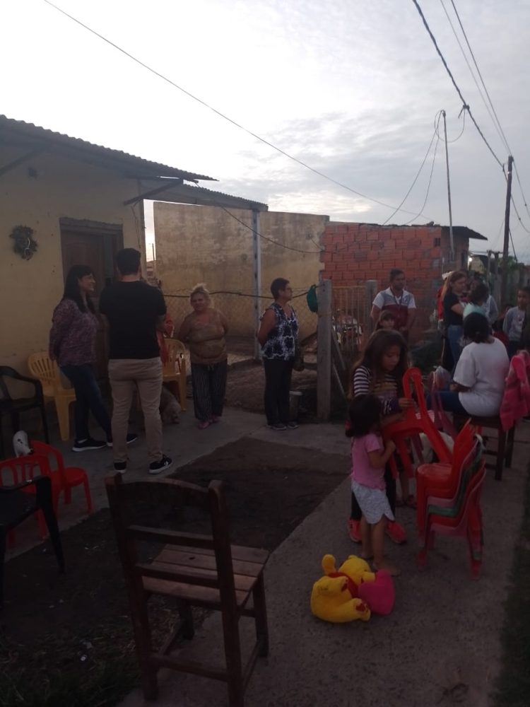 El concejal Marcelo Ocampo entregó donación a merenderos de la Iglesia Casa de Alfarero