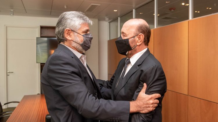 Ministro Filmus confirmó a NF que este miércoles llega a Formosa