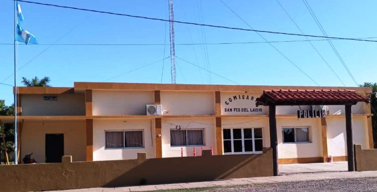 Salvaje: golpeó y luego le robó el Iphone a su ex novia