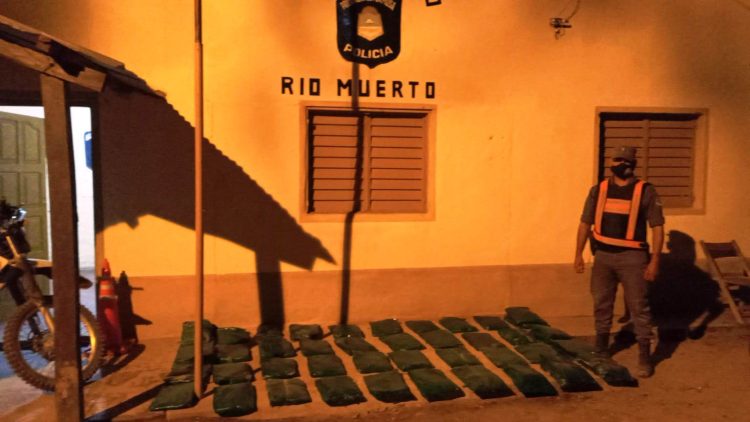 Hallan 50 kilos de hojas de coca en un control rutinario en ruta 86