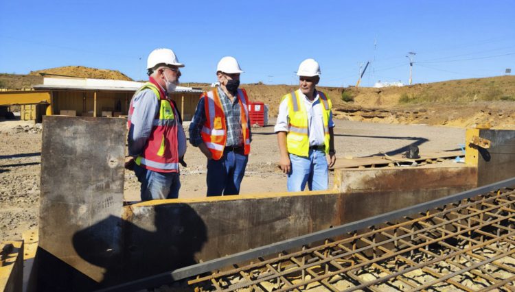 Primera aparición de De Vido como Director Ejecutivo de Yacyretá