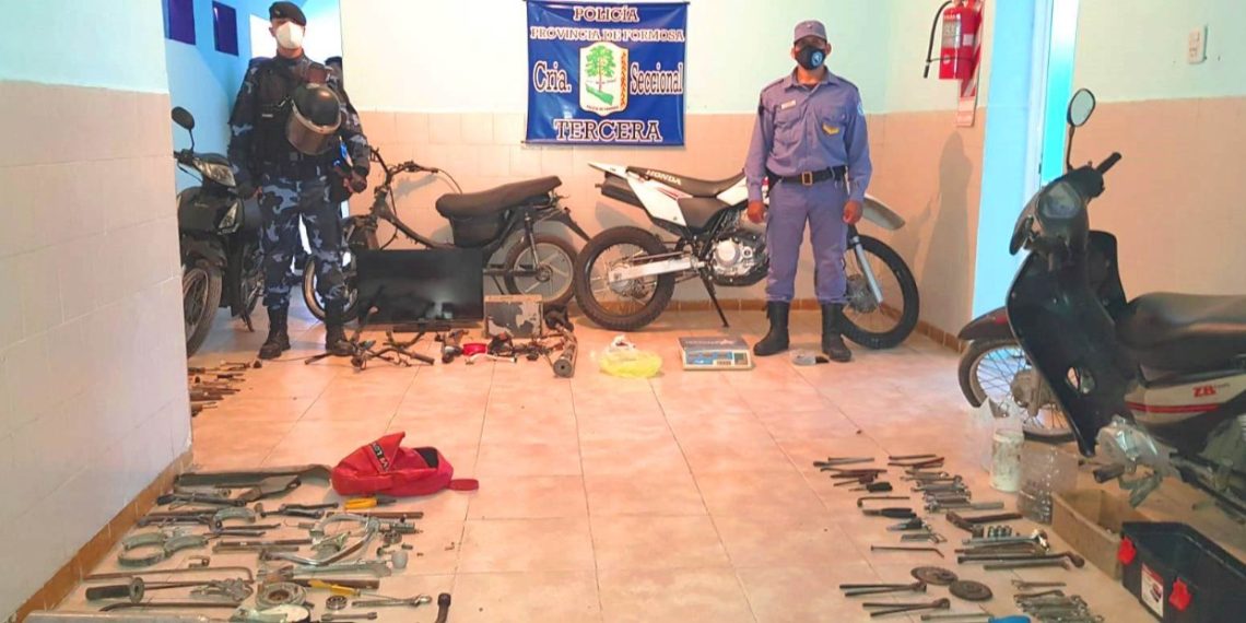 La Policía detuvo a delincuentes que robaban motos en Formosa y las «pasaban» a Alberdi