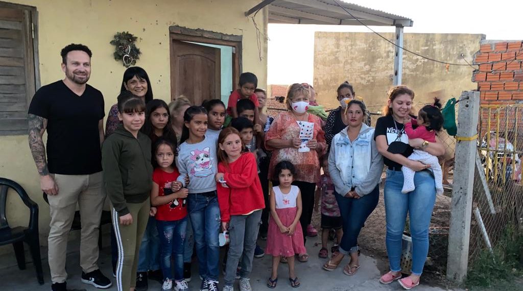 El concejal Marcelo Ocampo entregó donación a merenderos de la Iglesia Casa de Alfarero