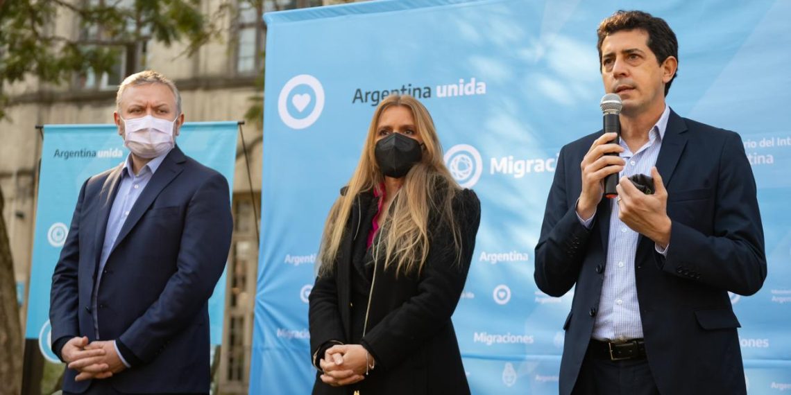 Ya no sellarán los pasaportes en los trámites de ingreso y salida al país