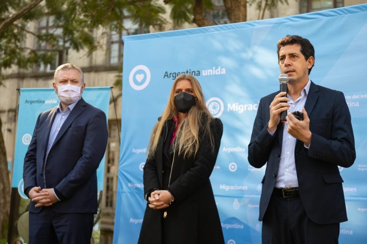 Ya no sellarán los pasaportes en los trámites de ingreso y salida al país