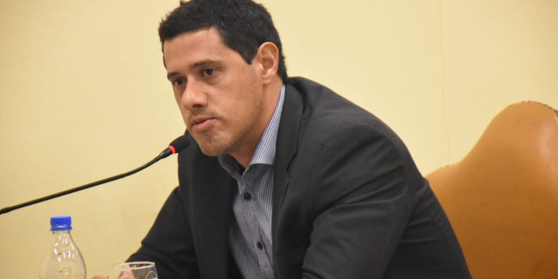 Edil Diego Herrera reclamó una mejor transitabilidad para el barrio Liborsi