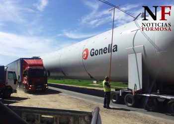 Tanque de 50 metros pasa por Formosa rumbo a Paraguay