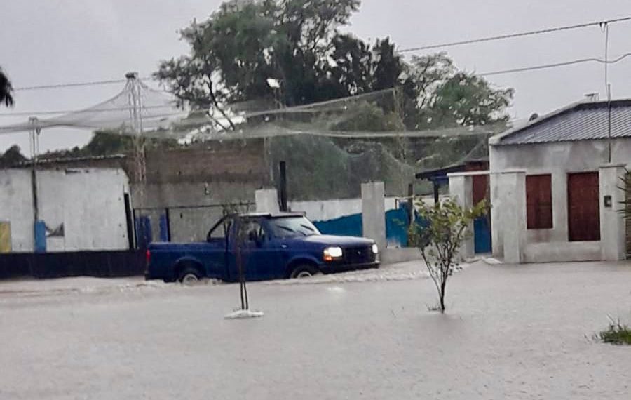 El Colorado con anegamientos tras 200 milímetros de lluvia caída en apenas 2 horas