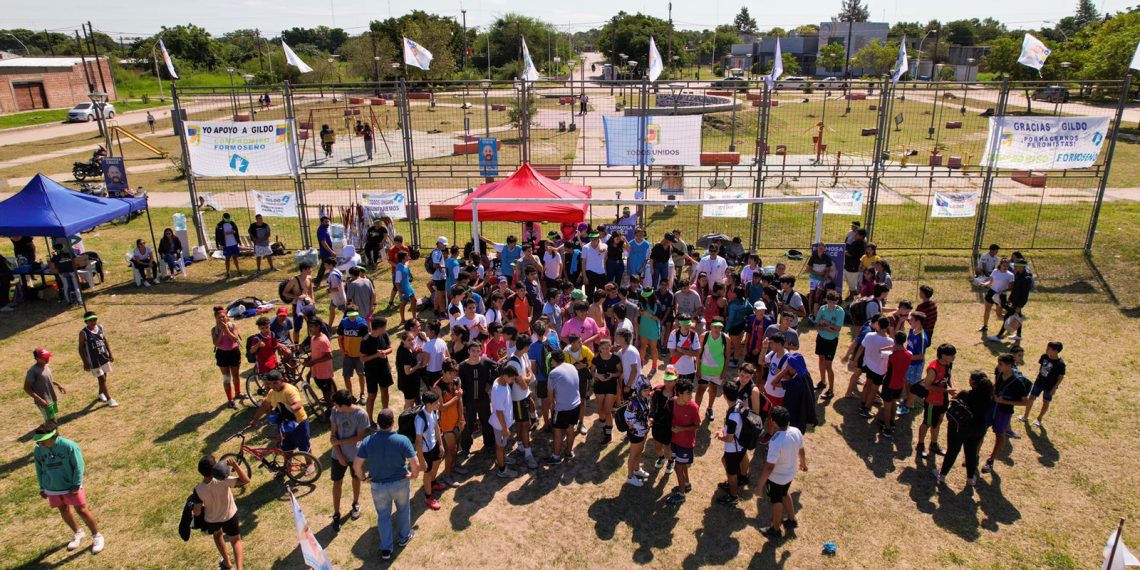 Petu Argañaraz y Compromiso Formoseño organizaron torneo de fútbol mixto en C5