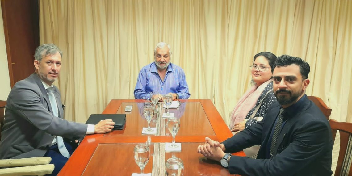 Importante reunión entre el Club de Litigación Oral y el presidente del STJ