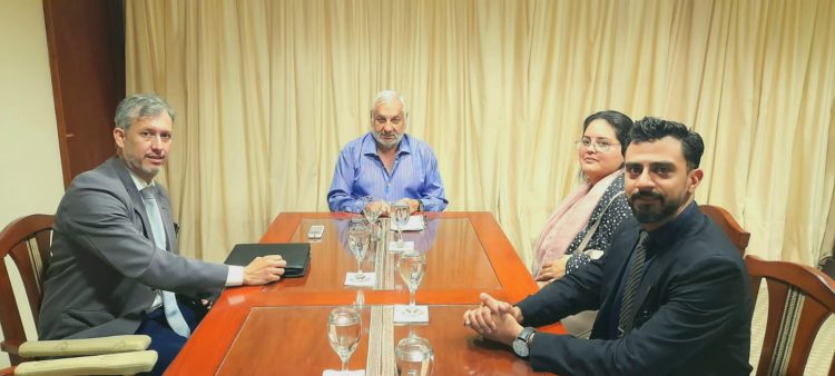 Importante reunión entre el Club de Litigación Oral y el presidente del STJ