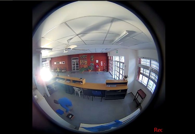 Docente denunció un robo y como respuesta fue desplazada de su cargo