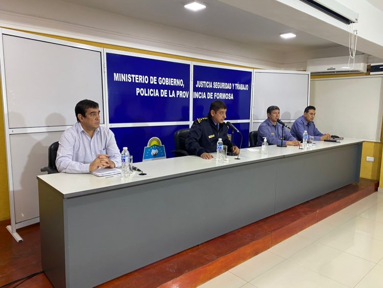 Golpe al narcotráfico: la policía secuestró más de 7 kilos de cocaína y detuvo a 4 sujetos