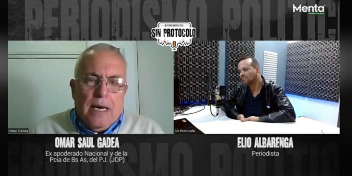 Duhalde está hablando con todos, entre ellos Gildo, «que es un amigo»