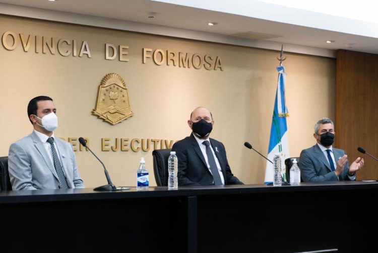 El Gobierno entregó créditos «Casa Propia»