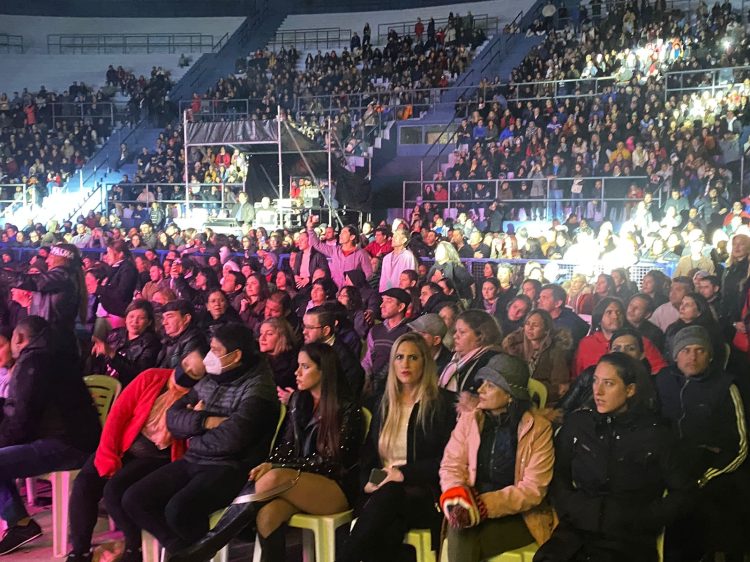 Formosa vivió una noche de pachanga con Vilma Palma