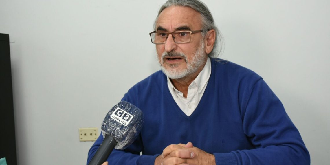 Apareció Basterra: defendió la resolución de pase de año con varias materias adeudadas;  atacó a los medios y a Rodríguez Larreta