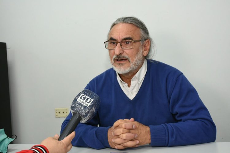 Apareció Basterra: defendió la resolución de pase de año con varias materias adeudadas;  atacó a los medios y a Rodríguez Larreta