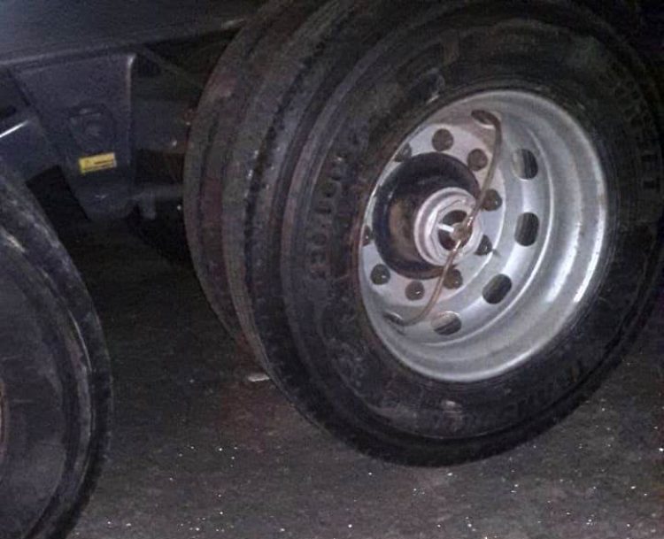 Control vehicular de rutina detectó contrabando de cubiertas en ruta 11