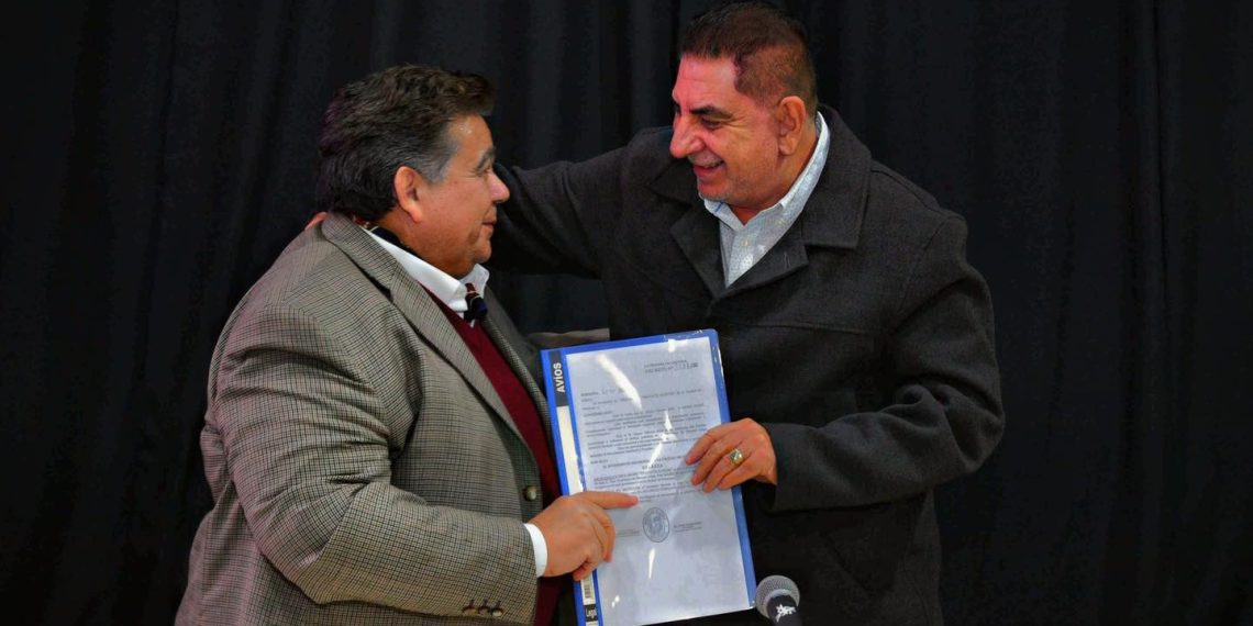 Jofré firmó convenio de cooperación con Mario Ishii, intendente de José C Paz