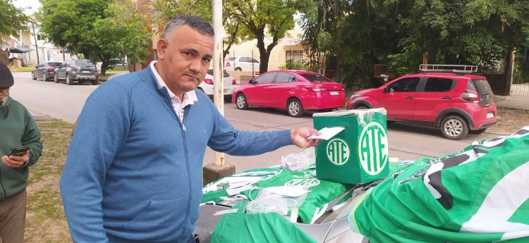 Armaron un cuarto oscuro en una camioneta porque Vialidad Nacional no permitía elecciones de ATE