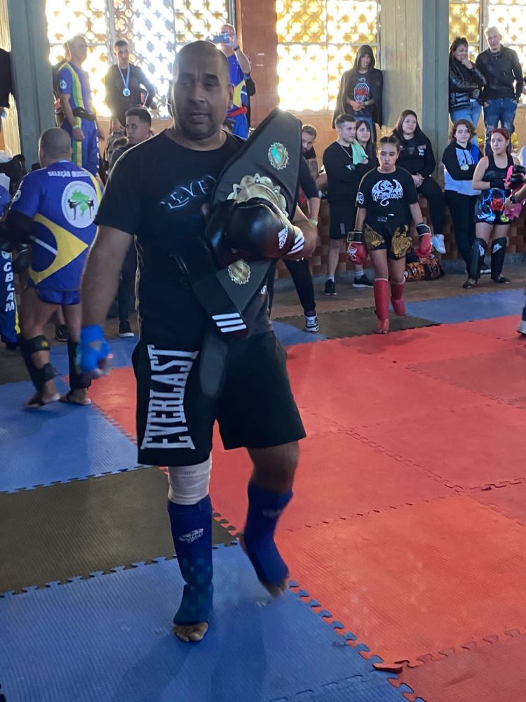 Destacada participación de formoseños en el Mundial de Kickboxing UMK