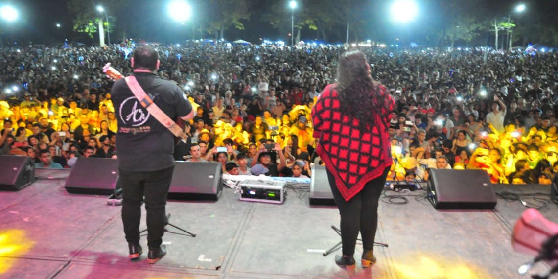 Más de 22 mil personas celebraron la Revolución de Mayo en El Colorado