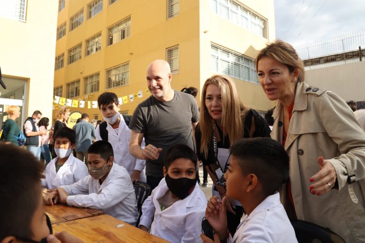 Larreta regula el uso del lenguaje inclusivo en escuelas para facilitar el aprendizaje