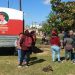 Piñeiro visitó con su oficina móvil a vecinos del barrio Juan Domingo Perón